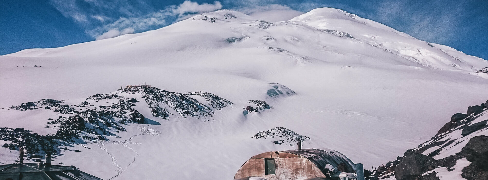 Elbrus with Earth's Edge 1