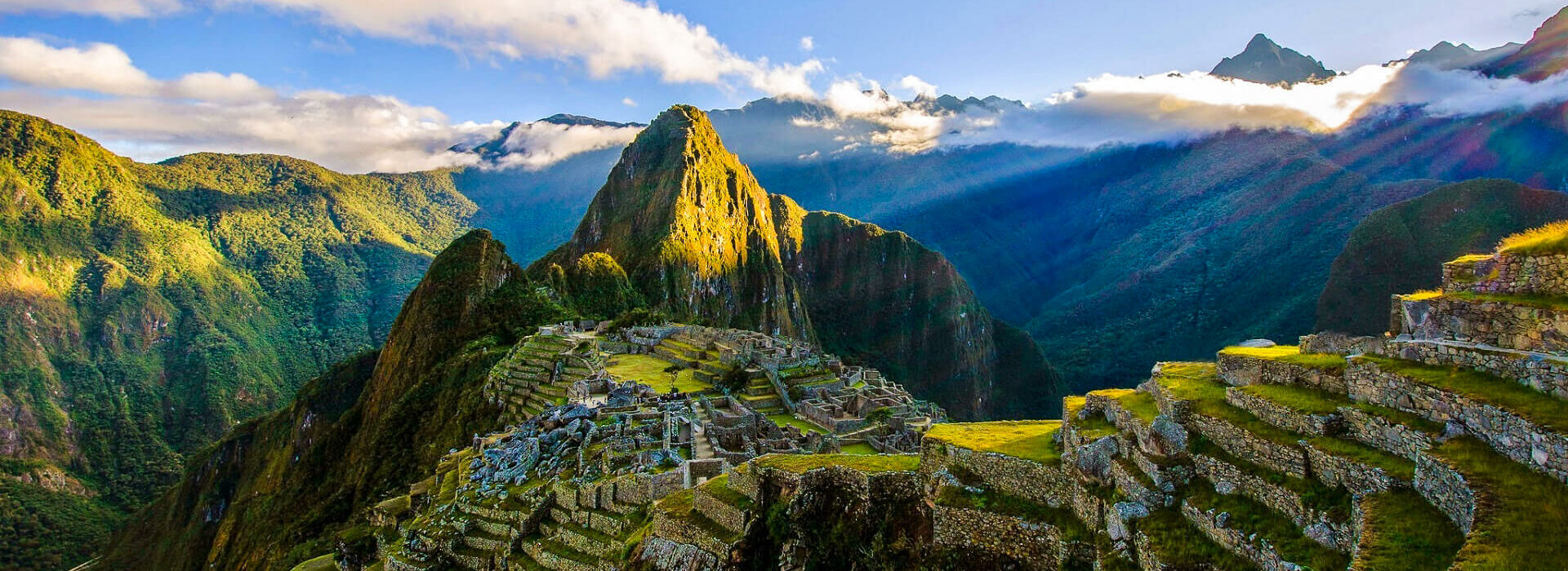 Machu Picchu with Earth's Edge 1