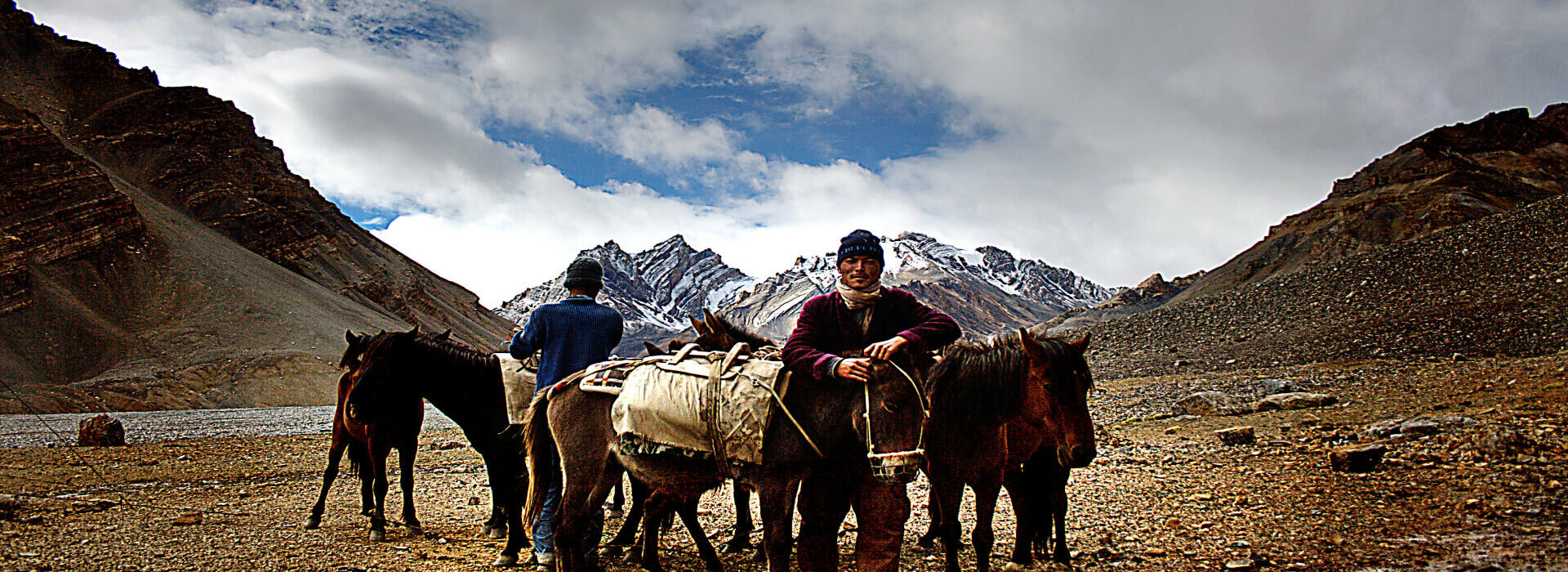 Kang Yatse with Earth's Edge 3