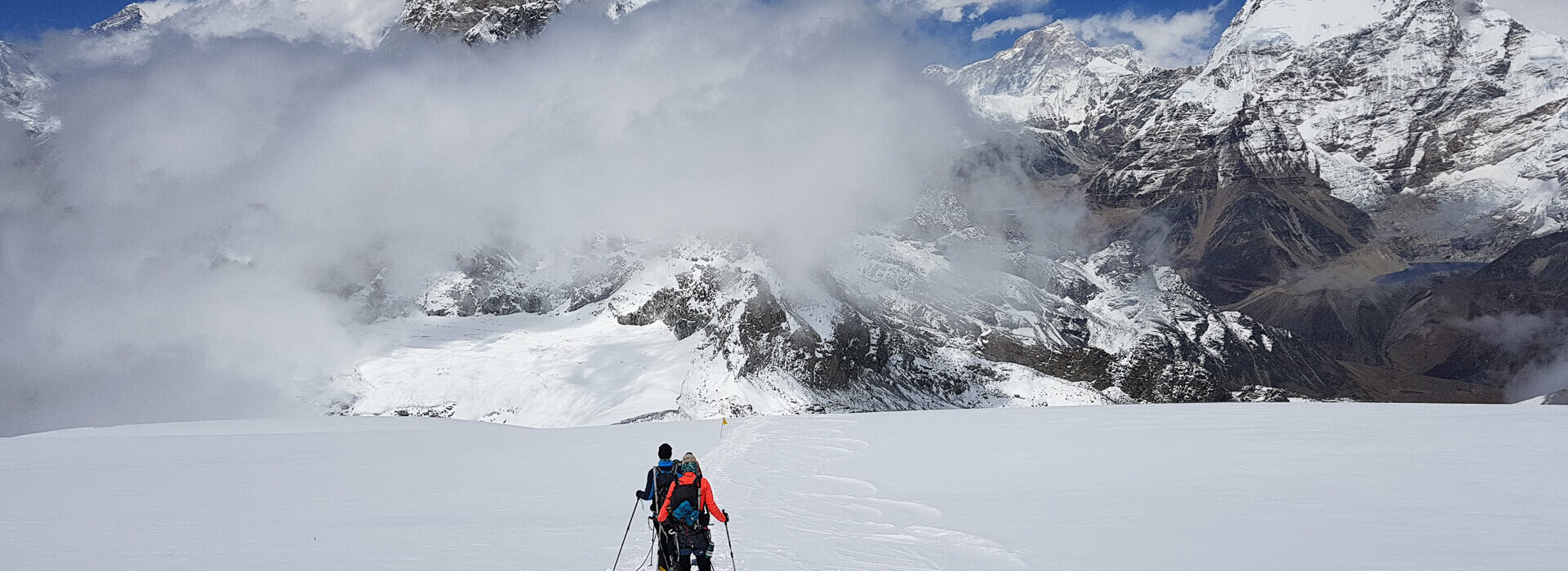 Mera Peak with Earth's Edge 5