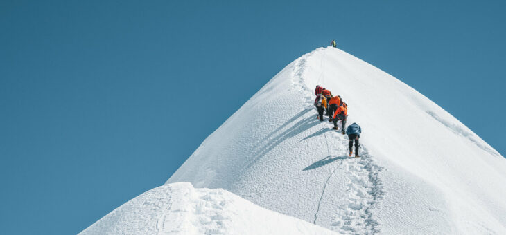 Earth's Edge Expedition Leaders